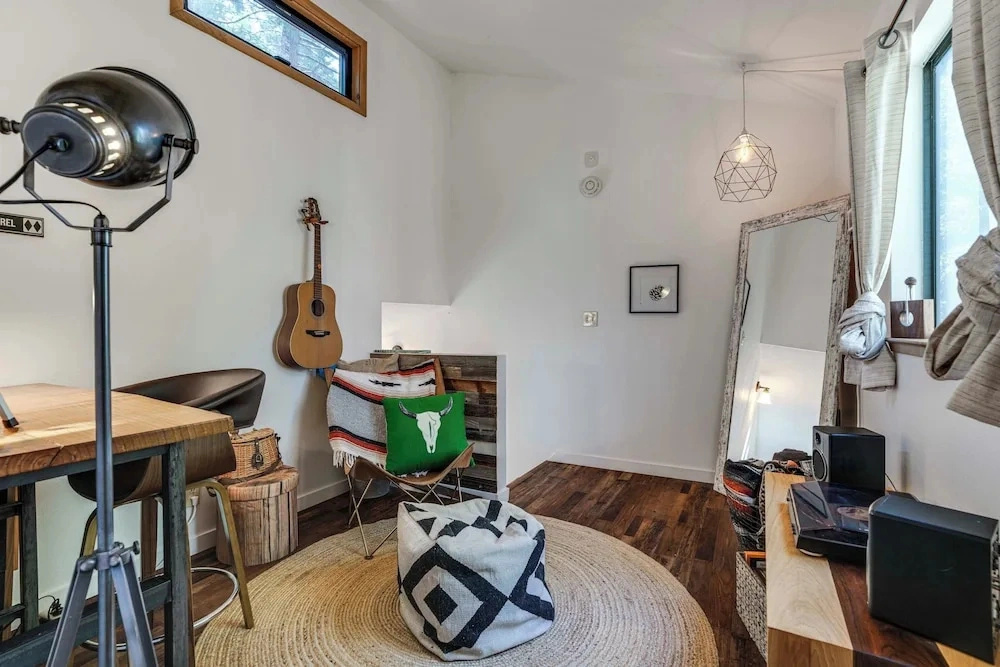 Dog-friendly Cabin 3 Mi to Big Trees State Park