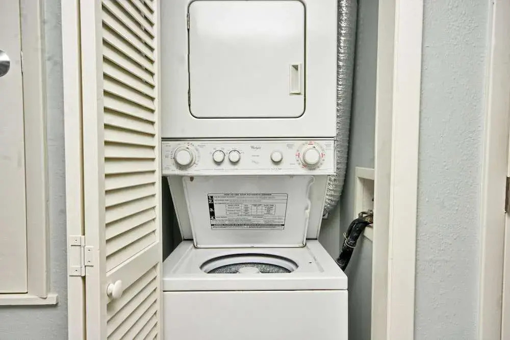Westwind 301 by Youngs Suncoast