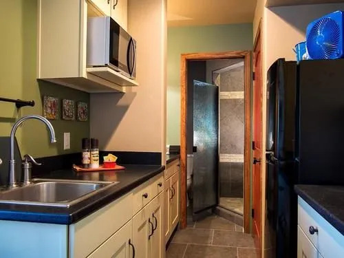 Cozy Cactus Inn