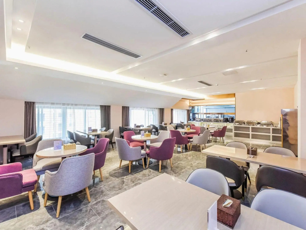 Lavande Hotels（Bishan Subway Station  Yuquan Lake Park Branch）