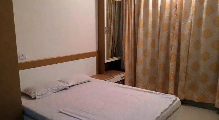 Mumbai Holiday Home-Neptune Powai