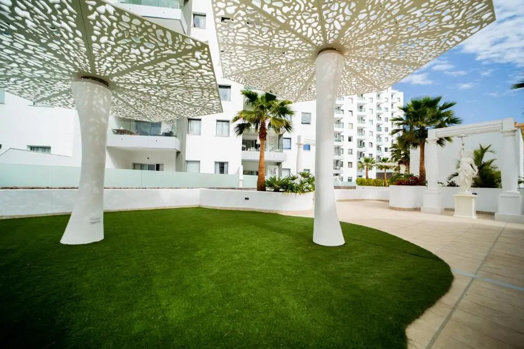 Ocean Garden Suite 11 con jardín privado