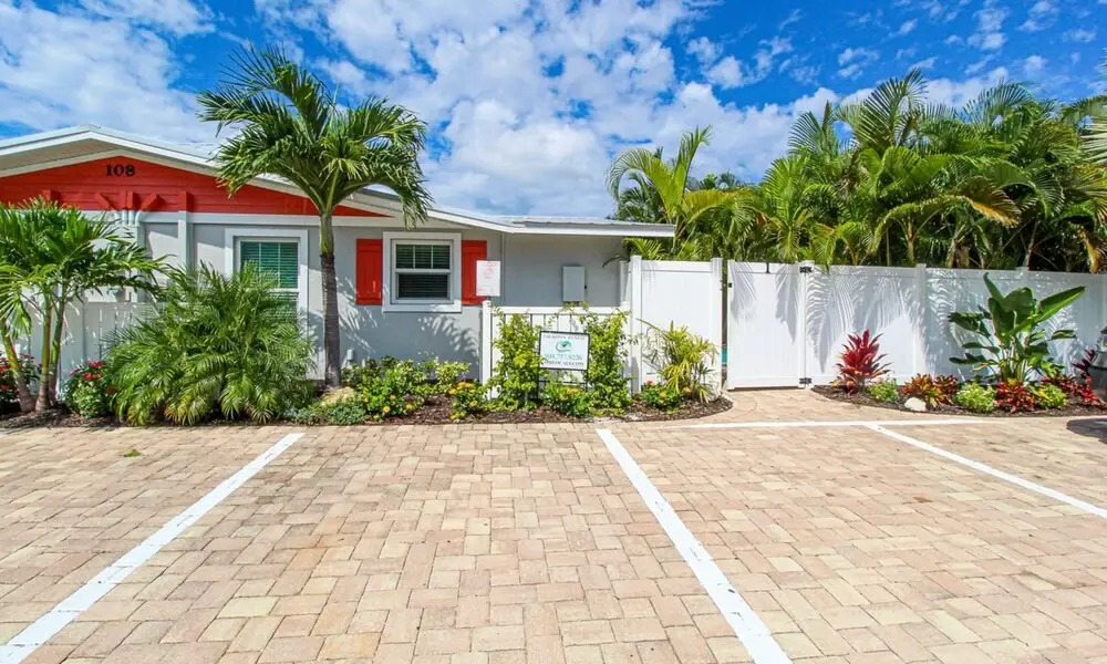 Coconut Cottage #1
