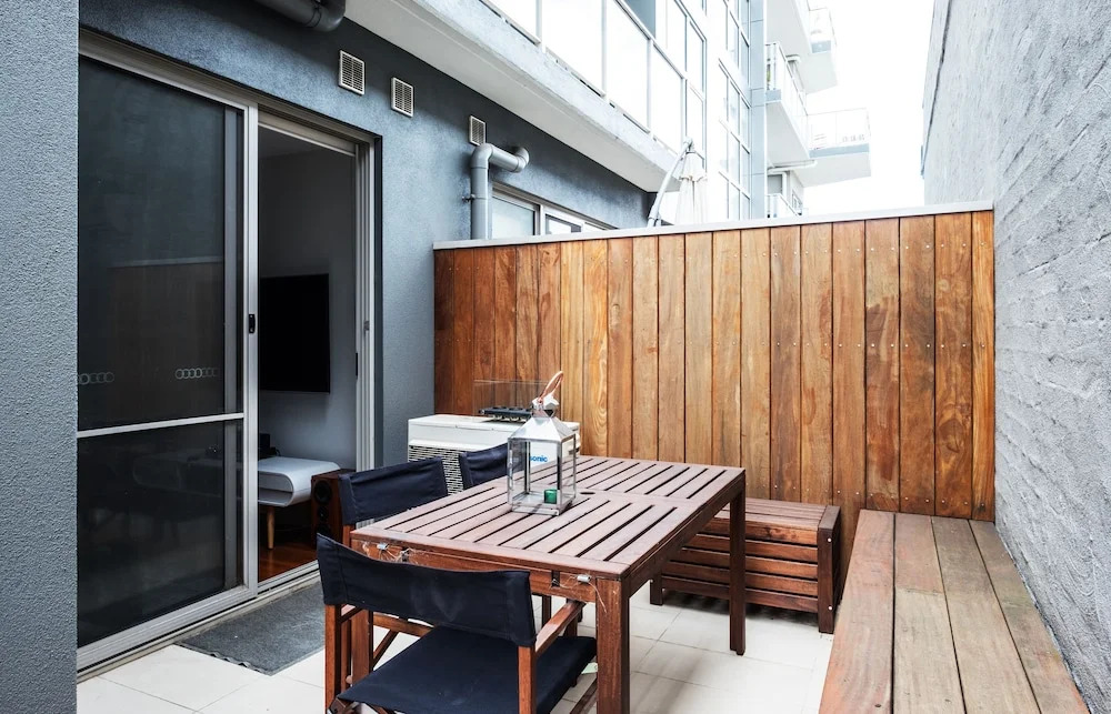 Roomerang at Aquila Fitzroy