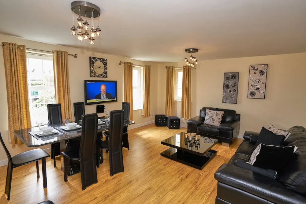 Edinburgh Pearl Apartments - Haymarket Residence