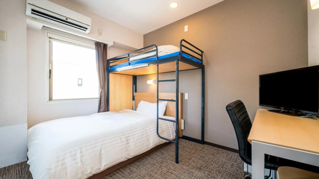 Super Hotel Otsu-Ekimae