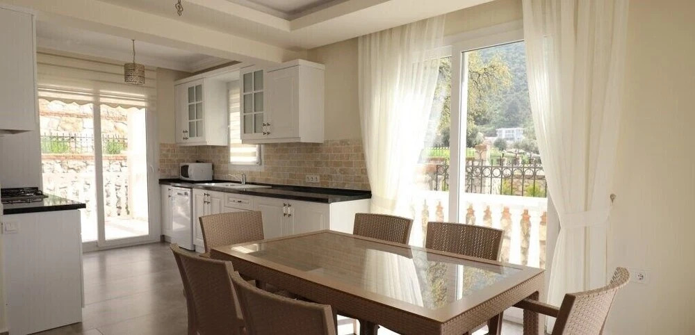 Villa BEY2 by JoyLettings