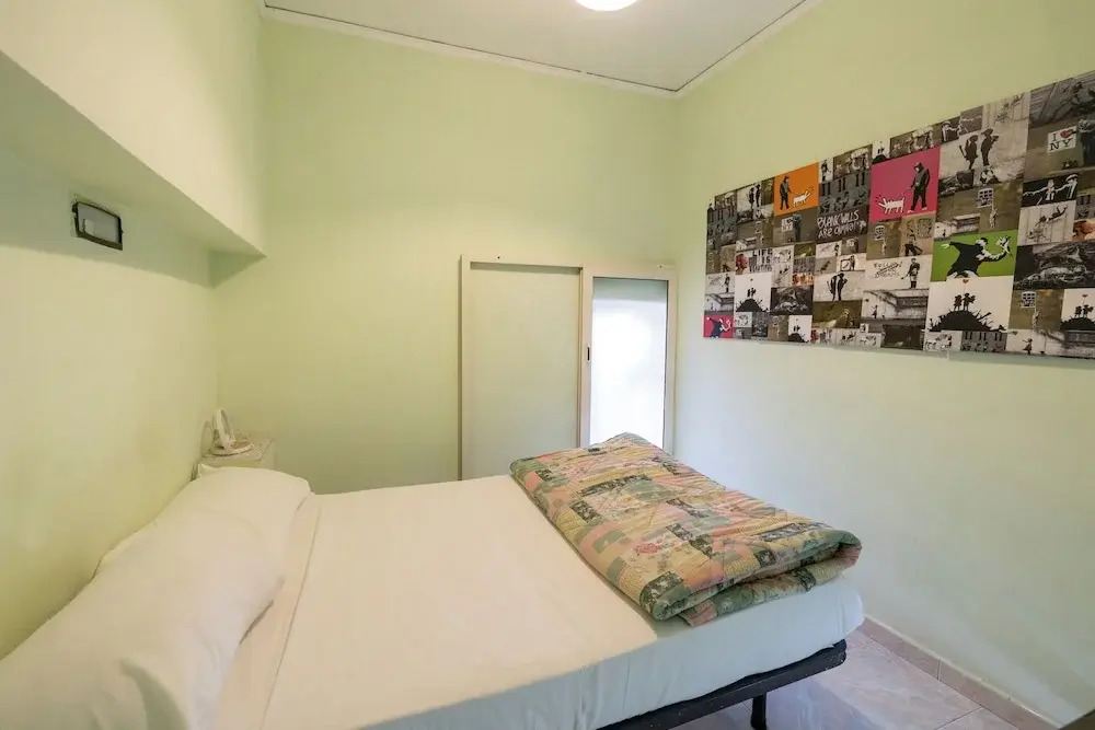 Naples Pizza Hostel