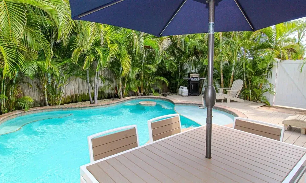 Coconut Cottage #1