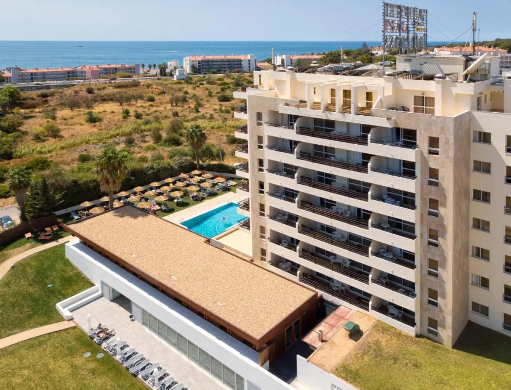 Отель Interpass VAU Hotel & Apartaments