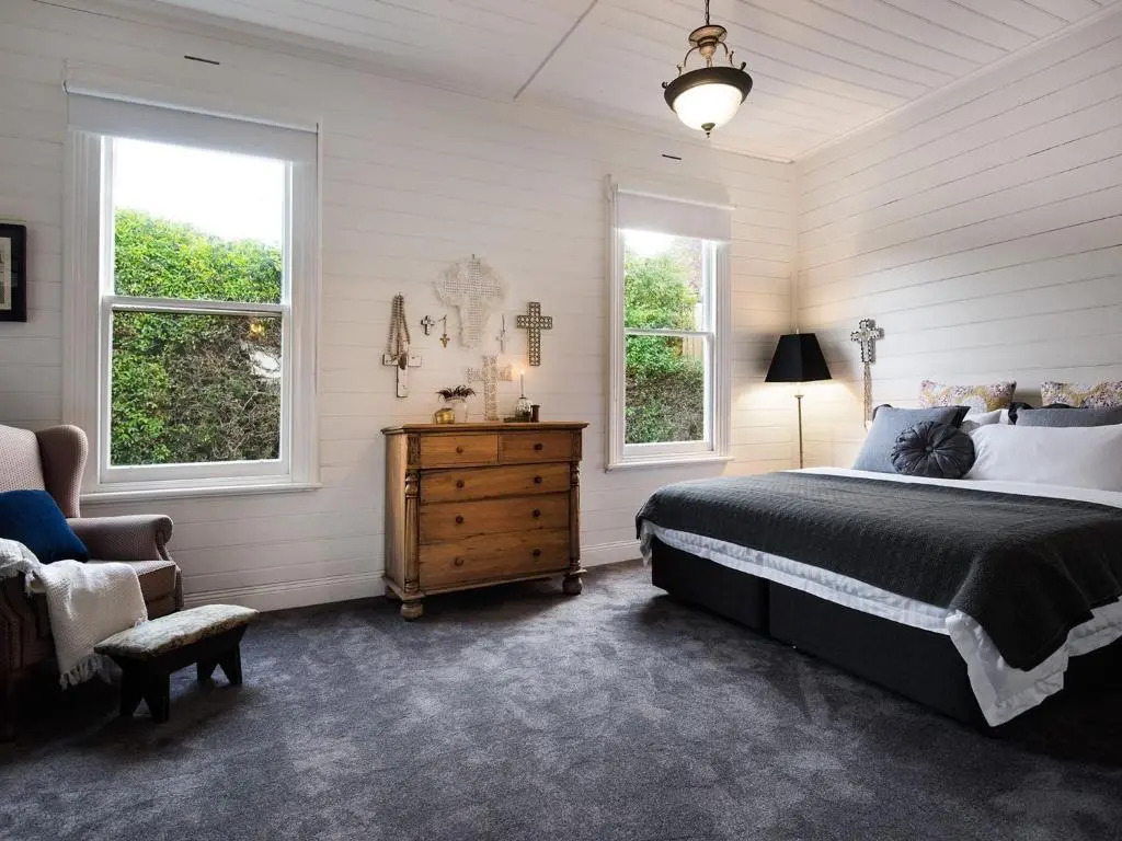 Dunroman - modern comfort, old world charm