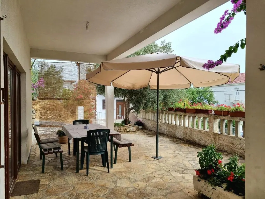 Vacation house Delić