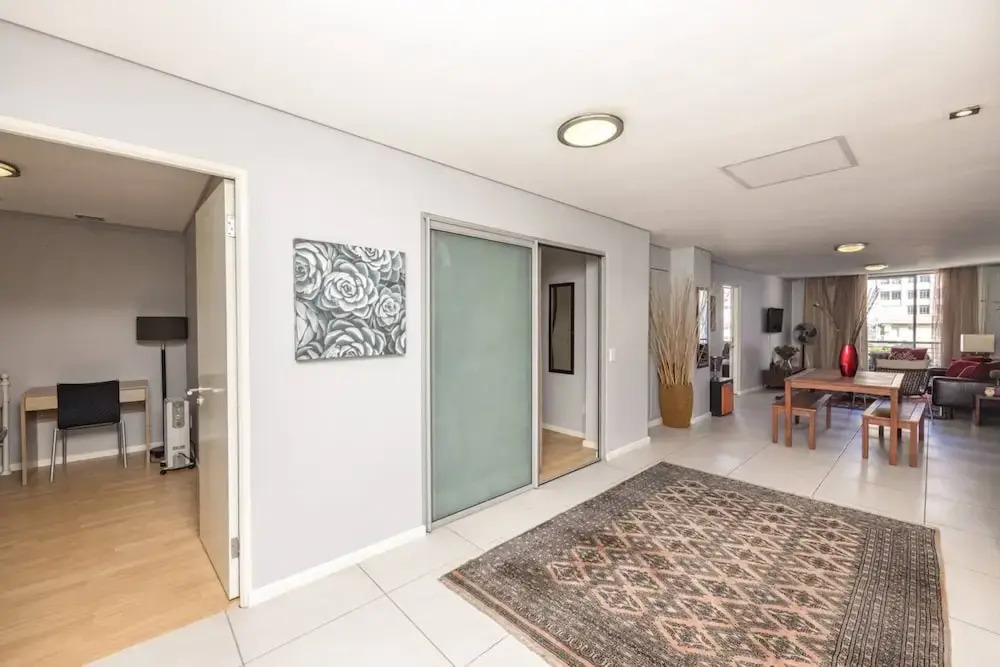Homey Apartment at the Greenmarket Square