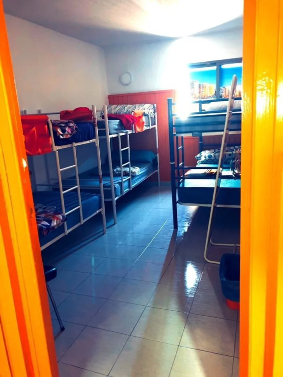 Larios Cool Hostel