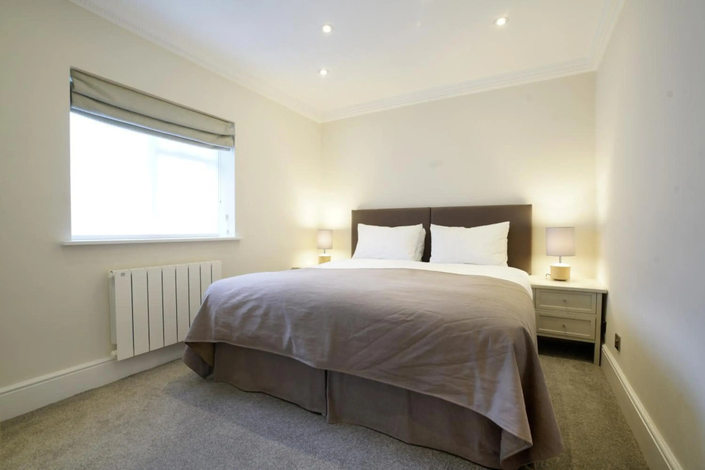 Queensgate Court Apartments