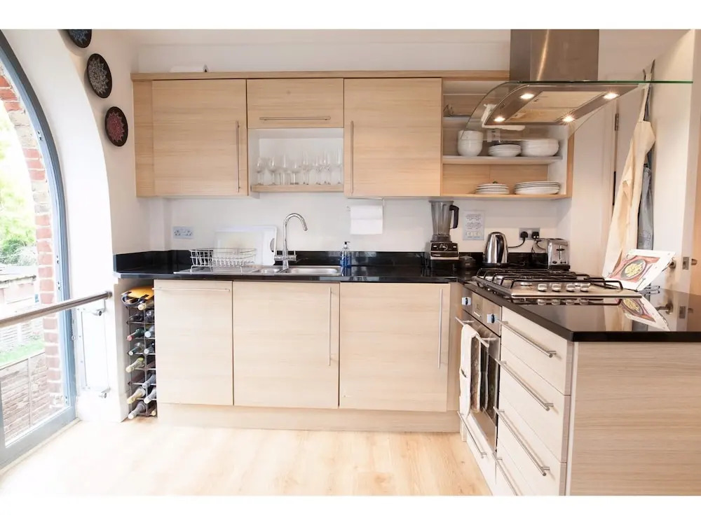 Sunny & Charming Flat for 2 in Tranquil Richmond