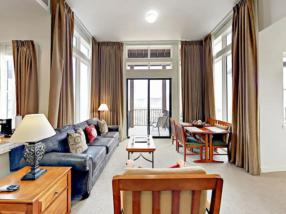 W Stillwater Condo Units 3018, 3020, and 3022 2 Bedrooms 3 Bathrooms C