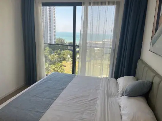 Huidong Xunliao Bay Hongjing Coastal Resort Hotel (Sea World Branch)