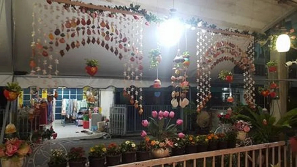 Laila Food and Drink Guesthouse