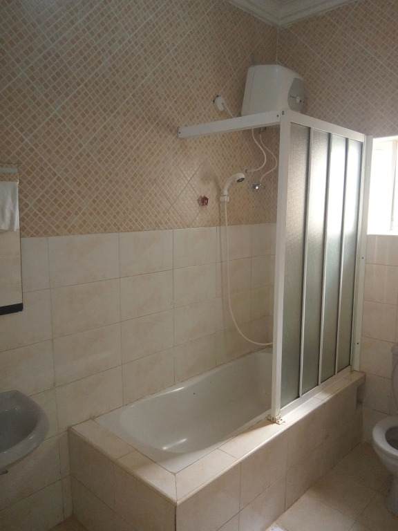 Allen Suites