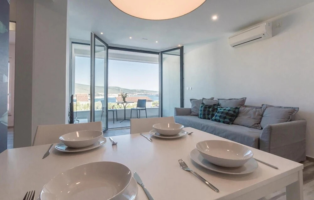 Sun & Sea Villa with a view