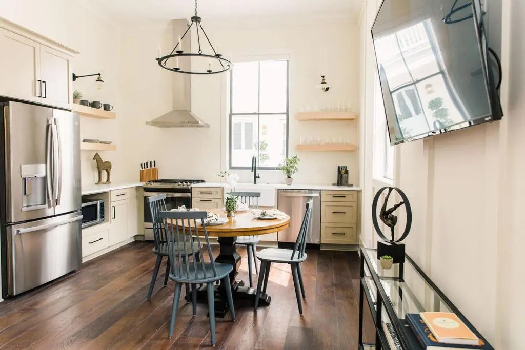 Guesthouse Charleston EAST 46 E