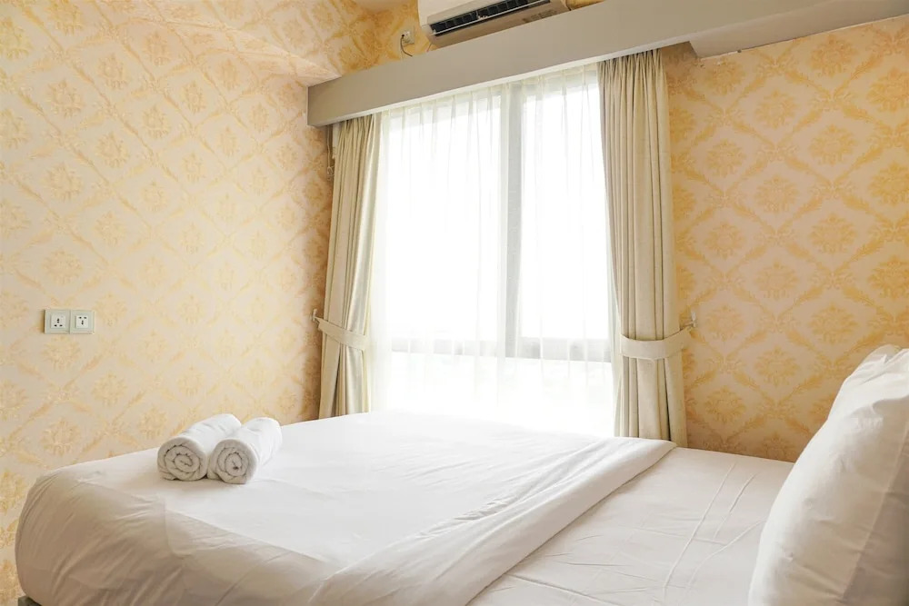 Spacious And Nice 1Br With Extra Room At Sky House Bsd Apartment