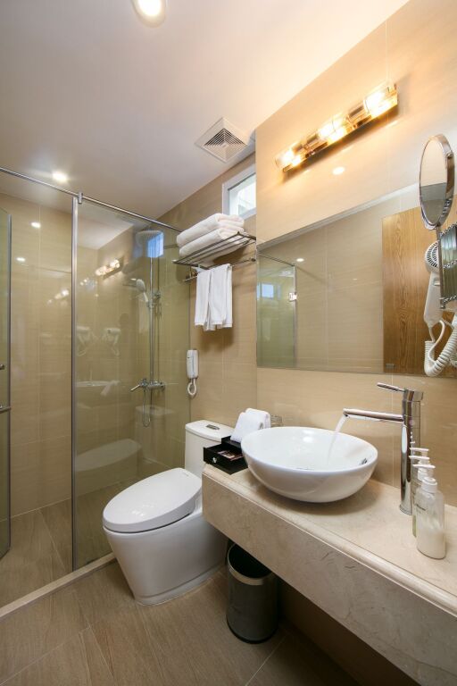 Hanoi Paon Hotel Spa & Sky Bar