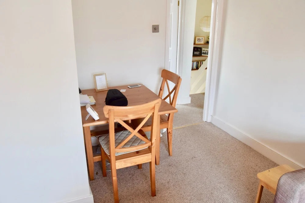 Homely 1 Bedroom Clapham Flat With City Views