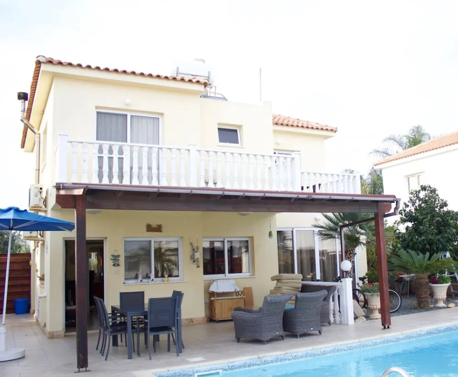 Carolyn Villa is a Luxury 4-Bedroom Villa with Private Pool in Ayia Napa