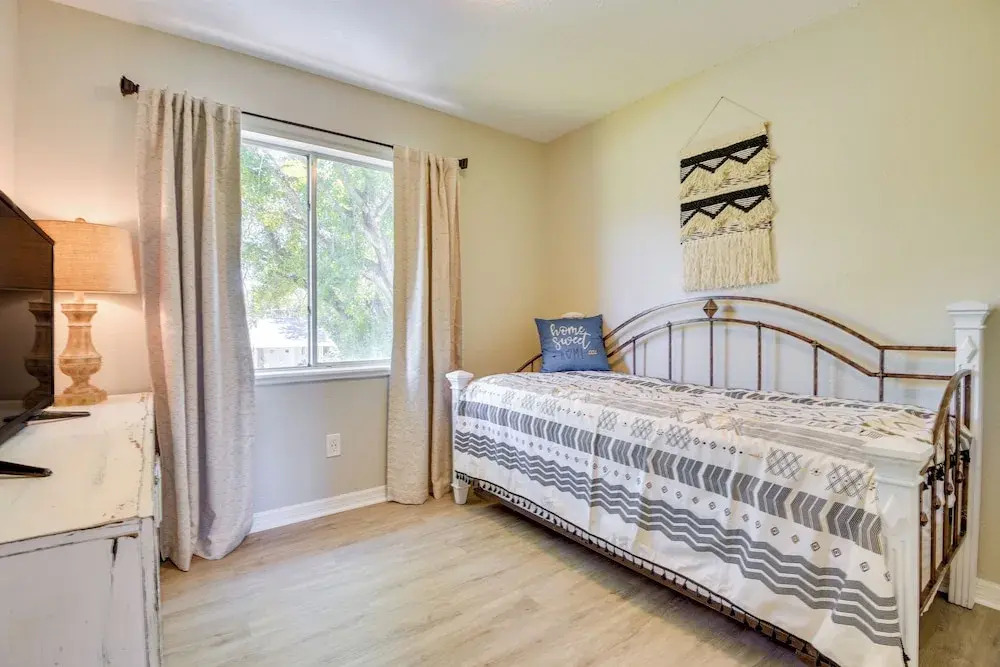 Walk to Marina: Home w/ Pool in Palmetto