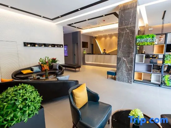 Homeinn Selected Hotel (Kunming New Luosiwan South Passenger Station)
