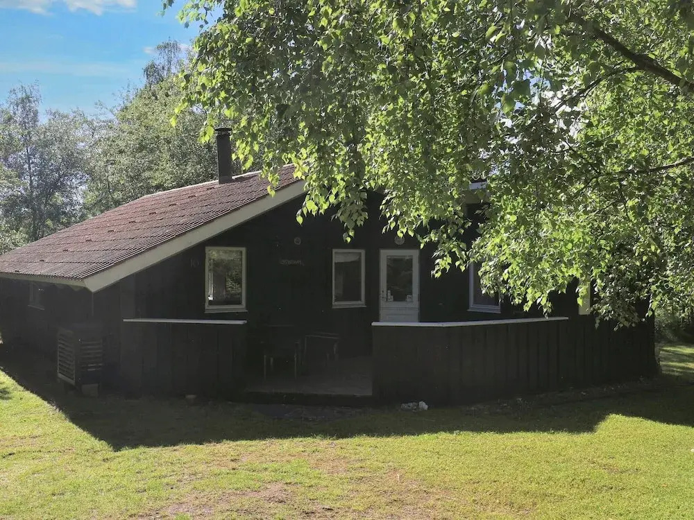 6 person holiday home in Gedser