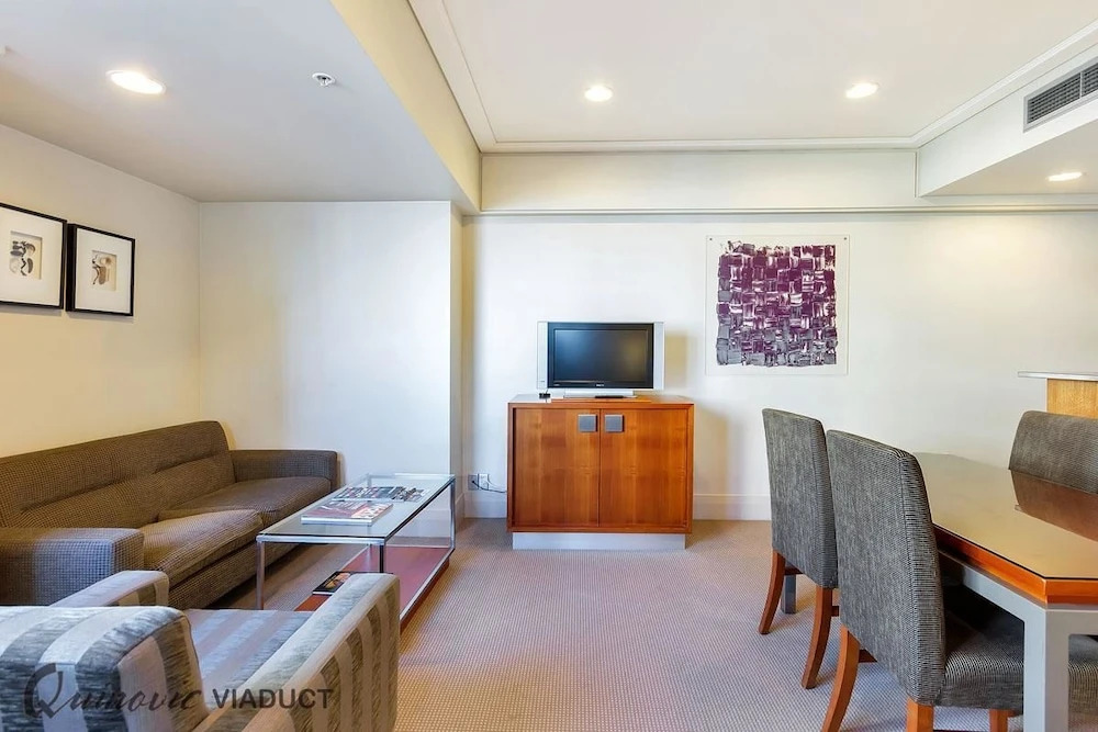QV Cosy Viaduct Harbour Apartment - 854