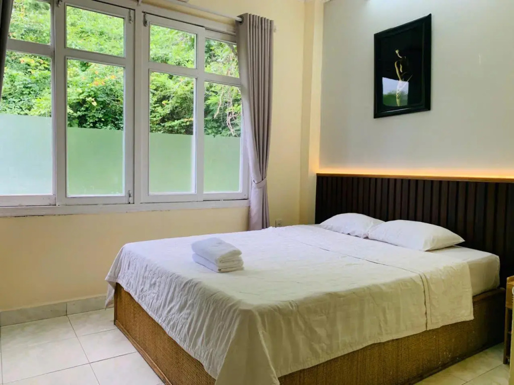 Lam Son Hotel