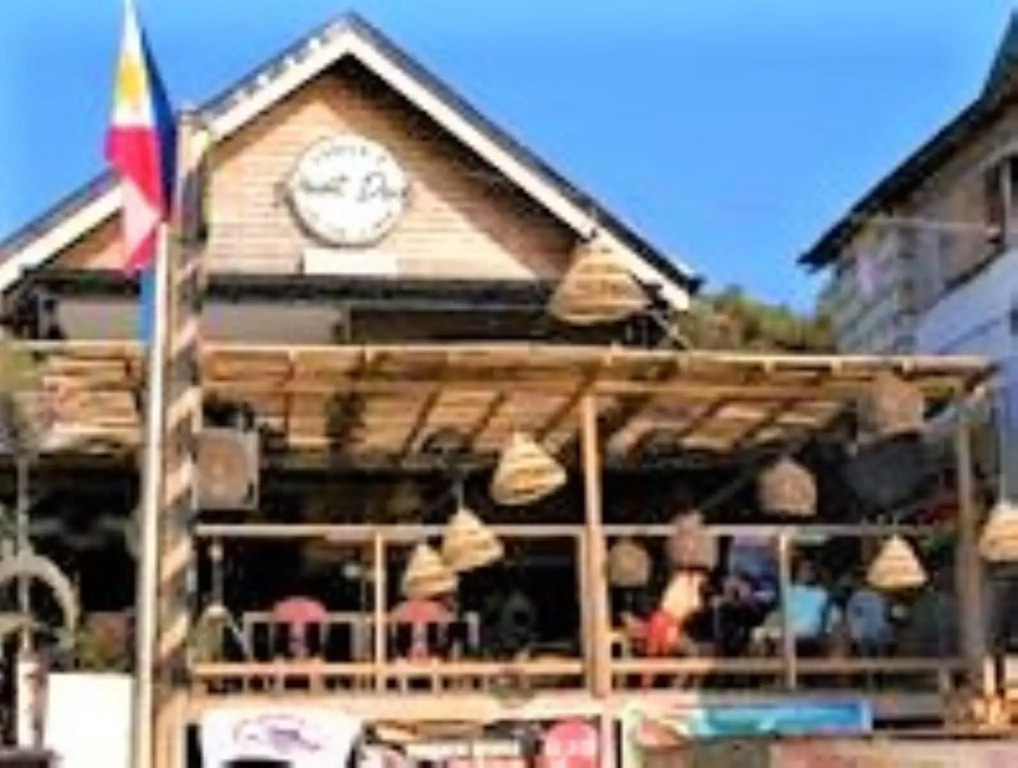 Surfers Point Deck