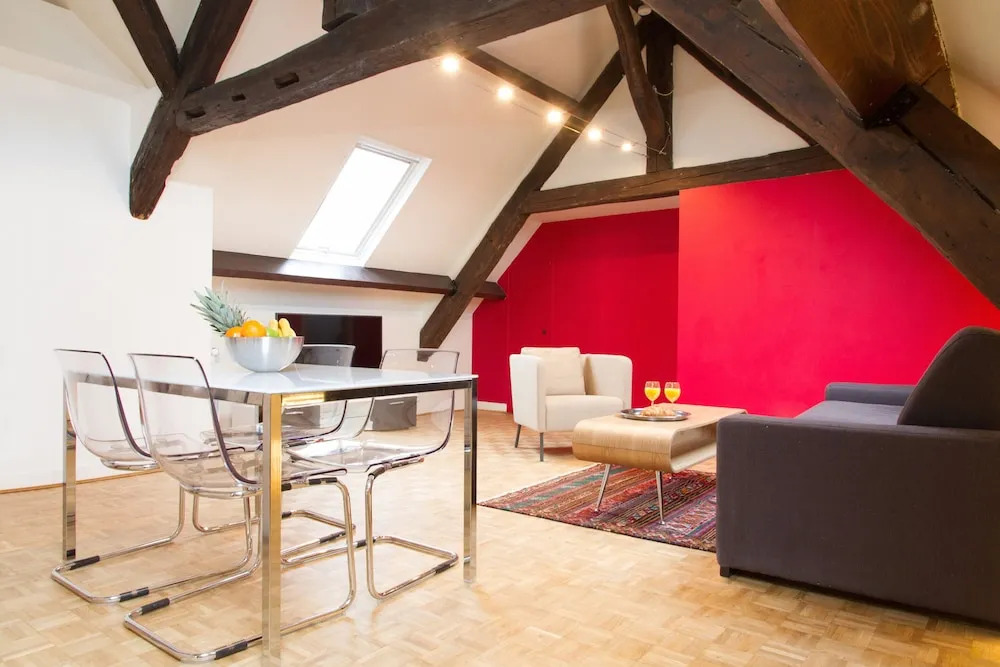 Rue Montorgeuil Area Private Apartment