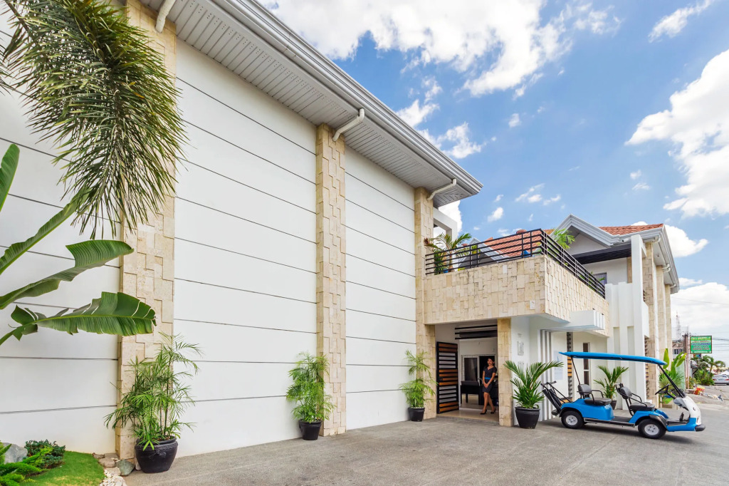 Winds Boutique Hotel