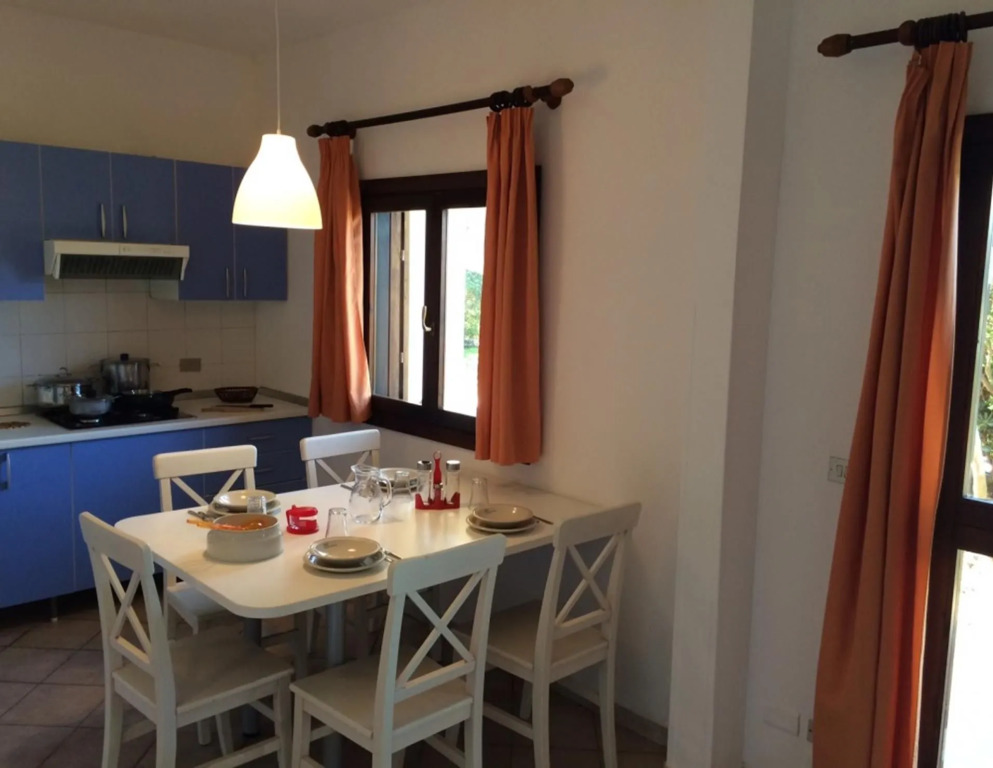 Kamarina Resort