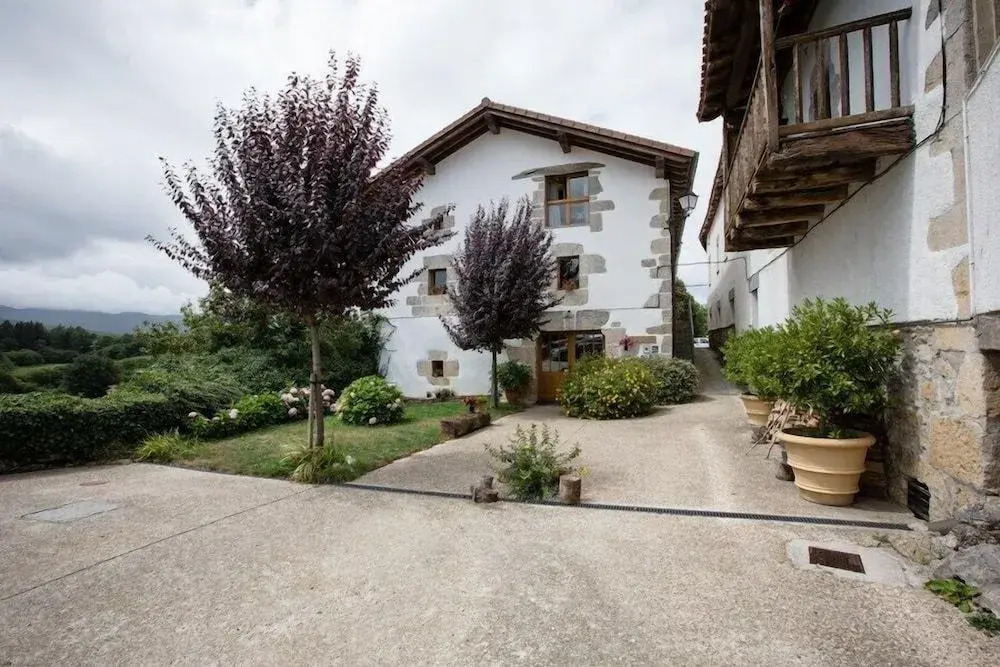 Casa Rural Azpikoetxea