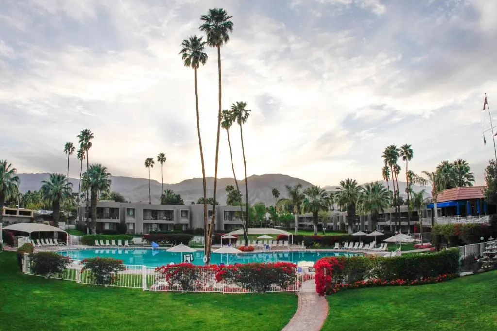 Shadow Mountain Resort