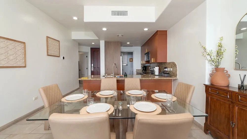 Cristal 803 2 BR 2 BA Condo @ Las Palomas Phase 1