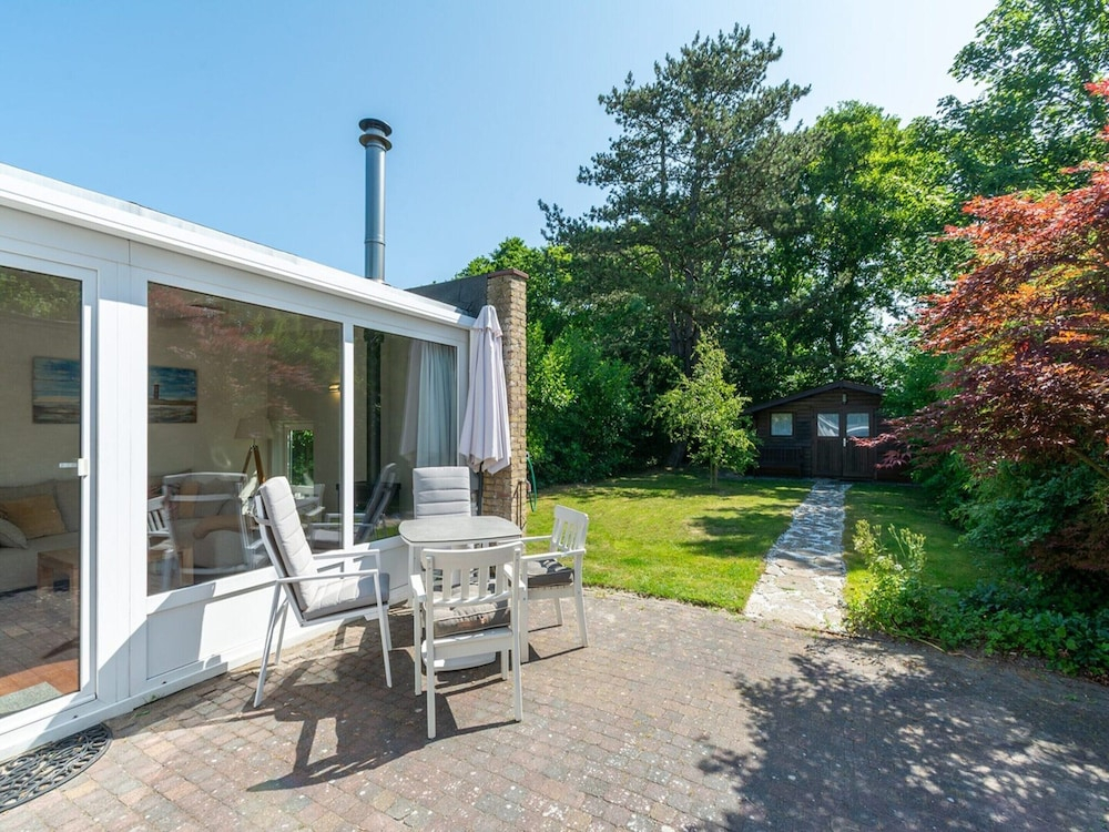 Gorgeous Bungalow for 2pers at Duinland