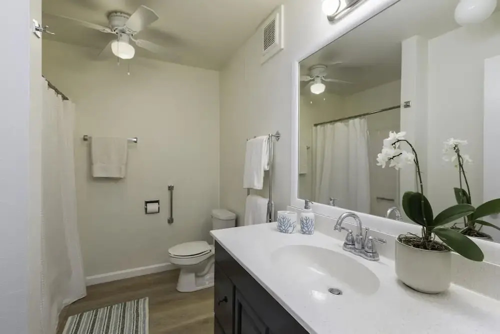 Pono Kai H204 1 Bedroom Condo by RedAwning