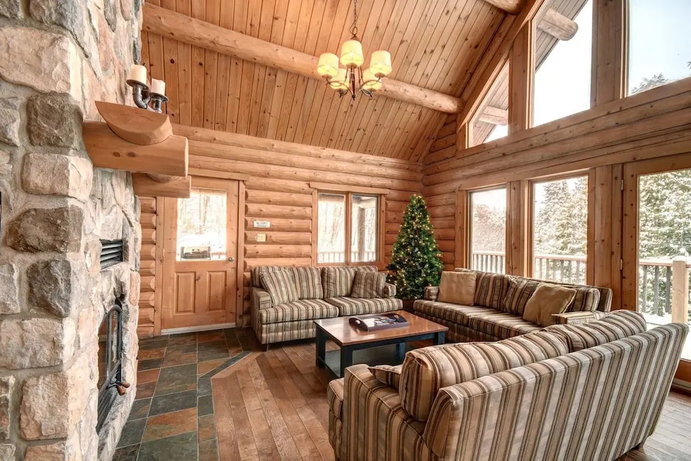 Chalet Navajo