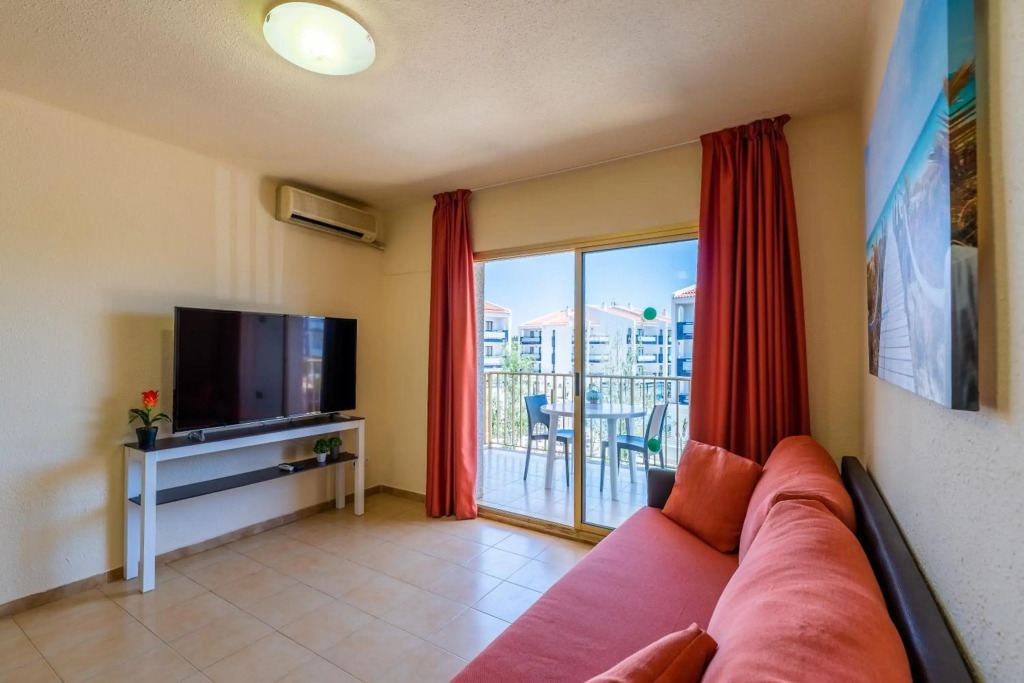 Rentalmar Pins Marina