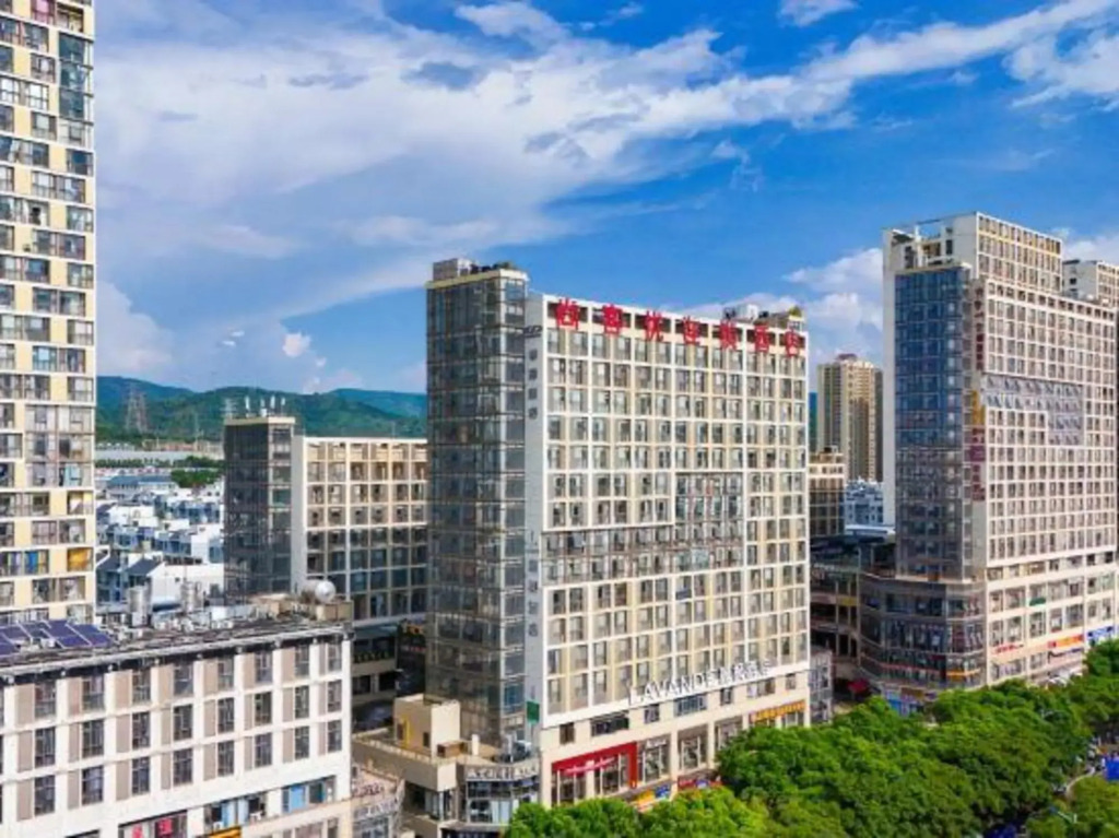 James Joyce Coffetel (Kunming South High-speed Railway Station Chenggong University Town)