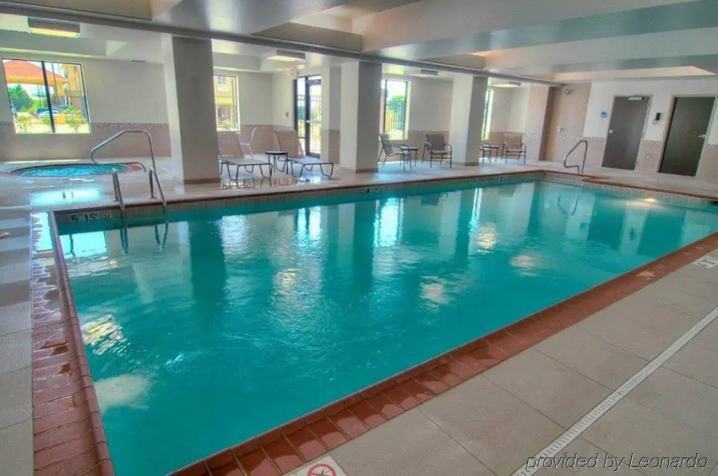 Holiday Inn Express Conway by IHG
