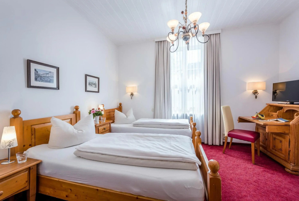 Hotel Laimer Hof Nymphenburg Palace Munich