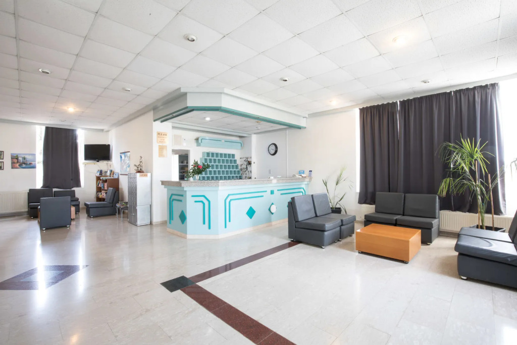 DebbieXenia Hotel Apartments